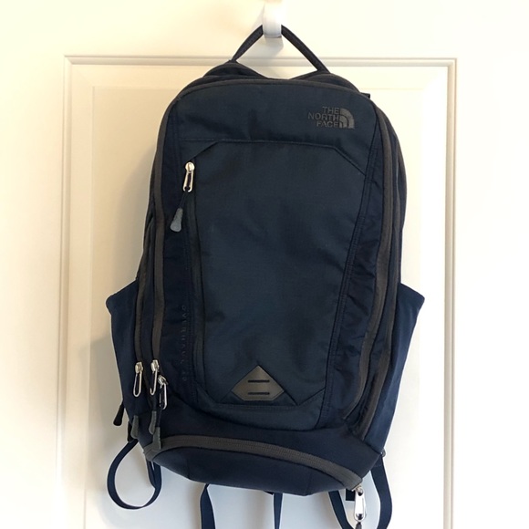 north face overhaul 40